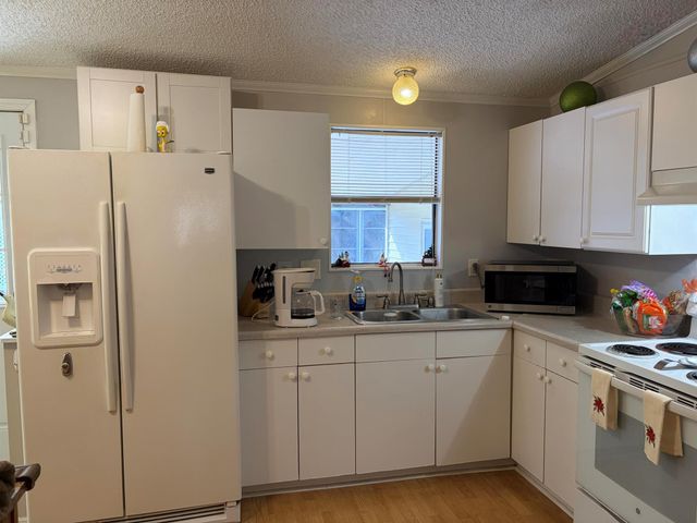 202 Travis Cay Place 9, Fort Pierce, FL 34982