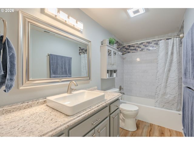 2806 Ne DELANCEY Ct, Vancouver, WA 98682