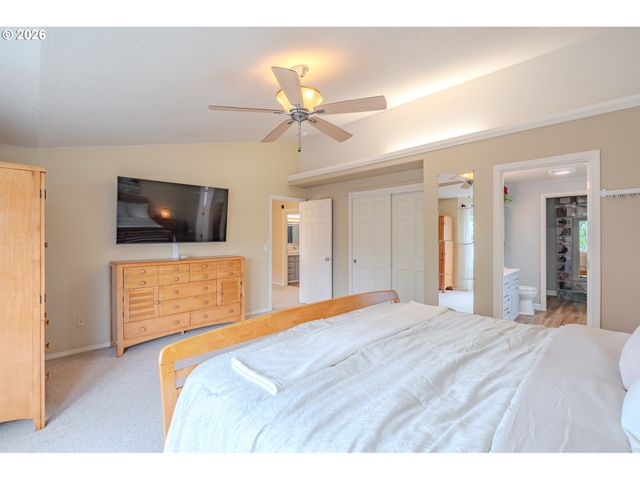 2806 Ne DELANCEY Ct, Vancouver, WA 98682