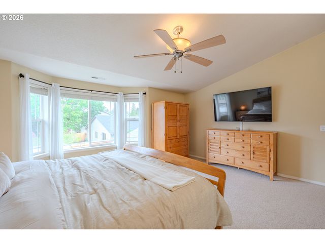 2806 Ne DELANCEY Ct, Vancouver, WA 98682