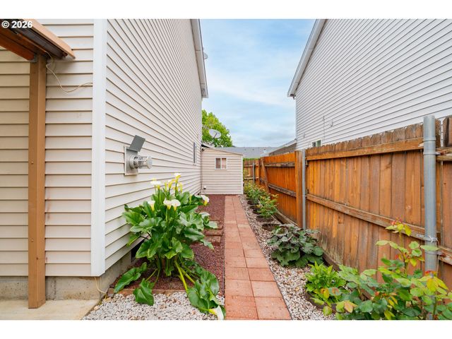 2806 Ne DELANCEY Ct, Vancouver, WA 98682