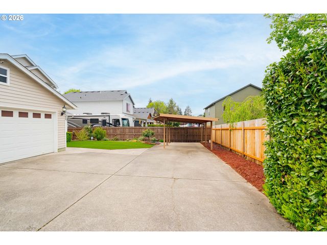 2806 Ne DELANCEY Ct, Vancouver, WA 98682