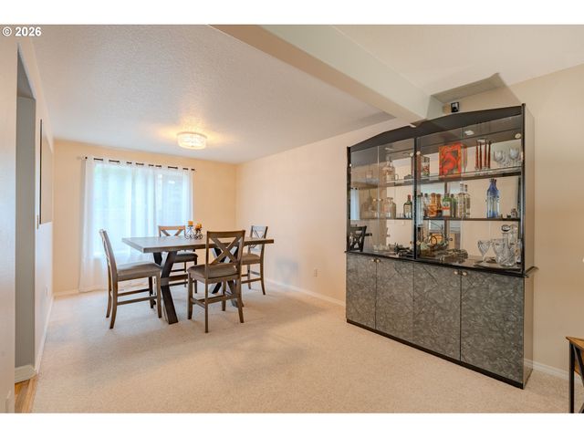 2806 Ne DELANCEY Ct, Vancouver, WA 98682