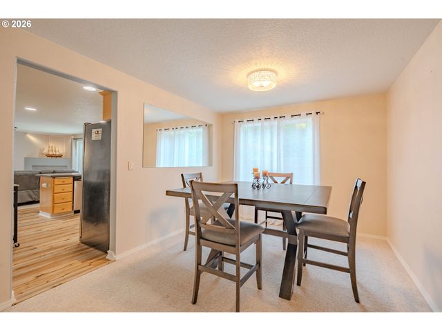 2806 Ne DELANCEY Ct, Vancouver, WA 98682