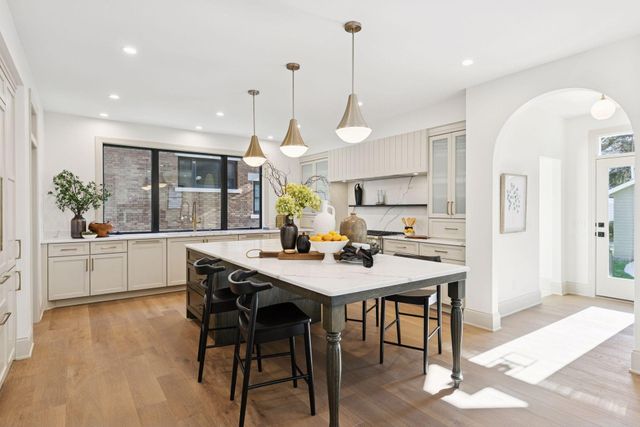 1532 Lincoln Avenue, Saint Paul, MN 55105