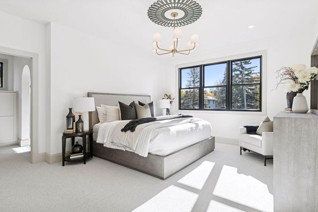 1532 Lincoln Avenue, Saint Paul, MN 55105