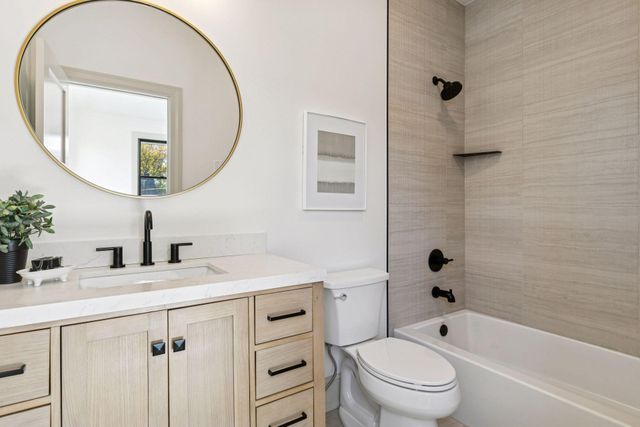 1532 Lincoln Avenue, Saint Paul, MN 55105