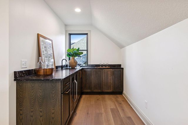 1532 Lincoln Avenue, Saint Paul, MN 55105