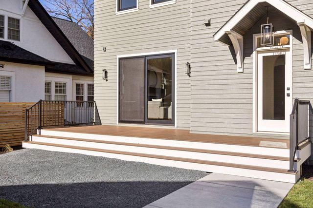 1532 Lincoln Avenue, Saint Paul, MN 55105