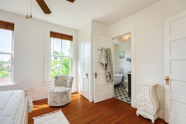 3407 Avenue L, Galveston, TX 77550