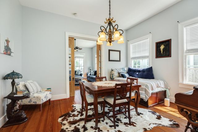 3407 Avenue L, Galveston, TX 77550