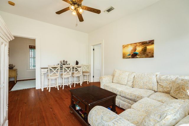 3407 Avenue L, Galveston, TX 77550