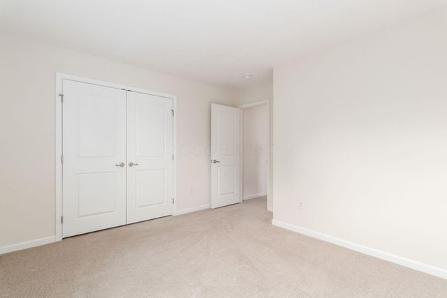 216 Mcnamara Loop, Delaware, OH 43015