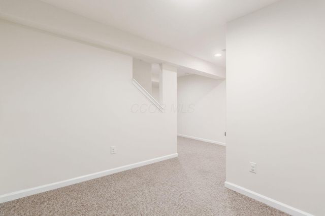 216 Mcnamara Loop, Delaware, OH 43015