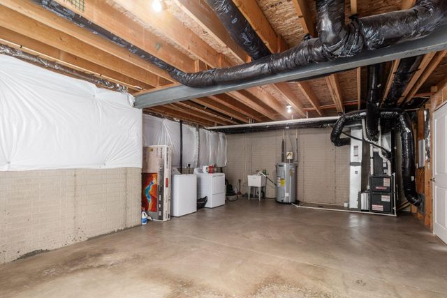 216 Mcnamara Loop, Delaware, OH 43015