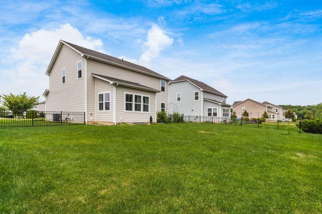 216 Mcnamara Loop, Delaware, OH 43015