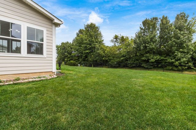 216 Mcnamara Loop, Delaware, OH 43015