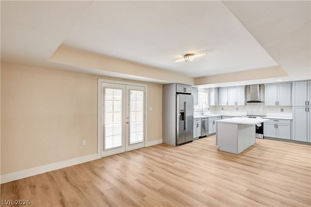 7477 Ullom Drive, Las Vegas, NV 89139