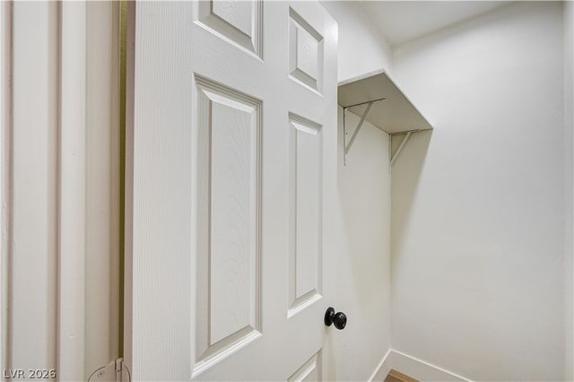 7477 Ullom Drive, Las Vegas, NV 89139