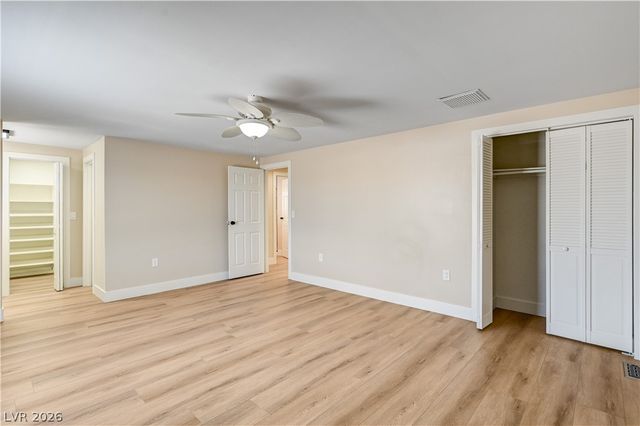 7477 Ullom Drive, Las Vegas, NV 89139
