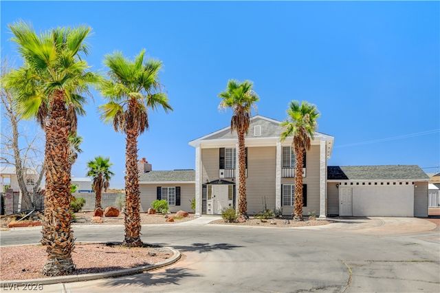 7477 Ullom Drive, Las Vegas, NV 89139