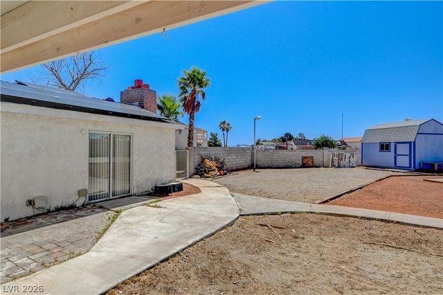 7477 Ullom Drive, Las Vegas, NV 89139
