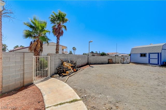 7477 Ullom Drive, Las Vegas, NV 89139