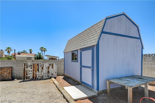 7477 Ullom Drive, Las Vegas, NV 89139