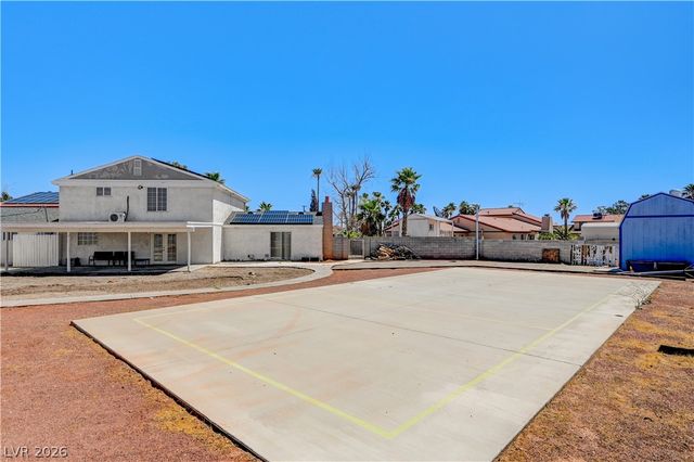7477 Ullom Drive, Las Vegas, NV 89139