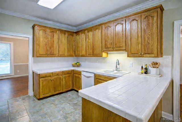 134 Laurelwood Drive, Pike Road, AL 36064