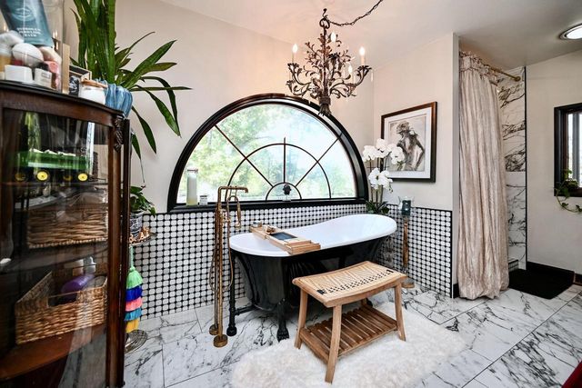 2331 Goodview ROAD, Winona, MN 55987