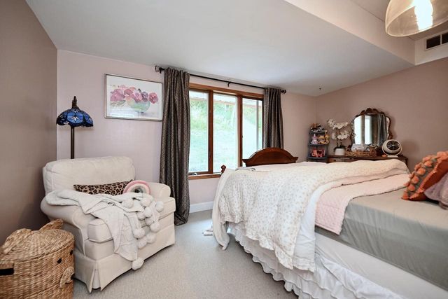 2331 Goodview ROAD, Winona, MN 55987