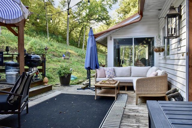 2331 Goodview ROAD, Winona, MN 55987