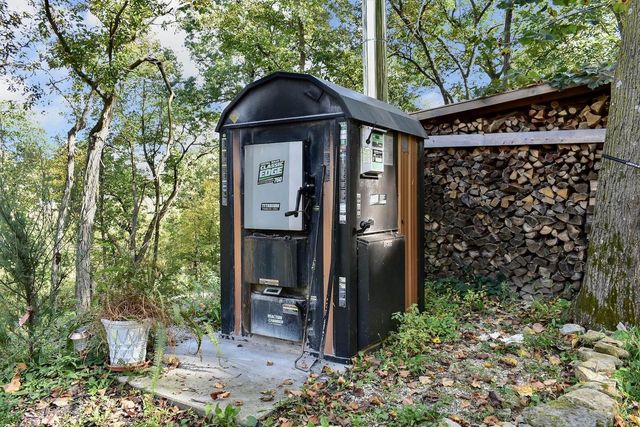 2331 Goodview ROAD, Winona, MN 55987