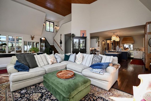 2331 Goodview ROAD, Winona, MN 55987