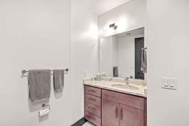 5 Gadsdenboro Street 511, Charleston, SC 29401