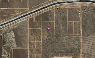 W Vic Ave E-12, Lancaster, CA 93536