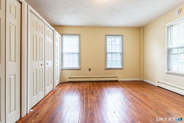 41-43 Dean Street, Hartford, CT 06114