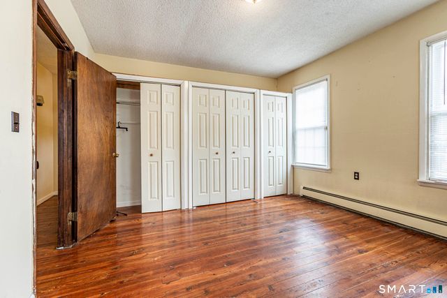 41-43 Dean Street, Hartford, CT 06114