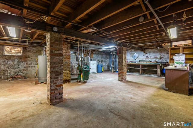 41-43 Dean Street, Hartford, CT 06114
