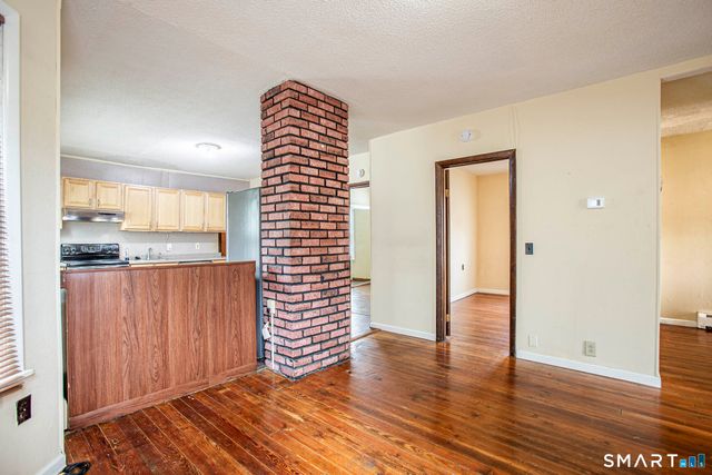 41-43 Dean Street, Hartford, CT 06114