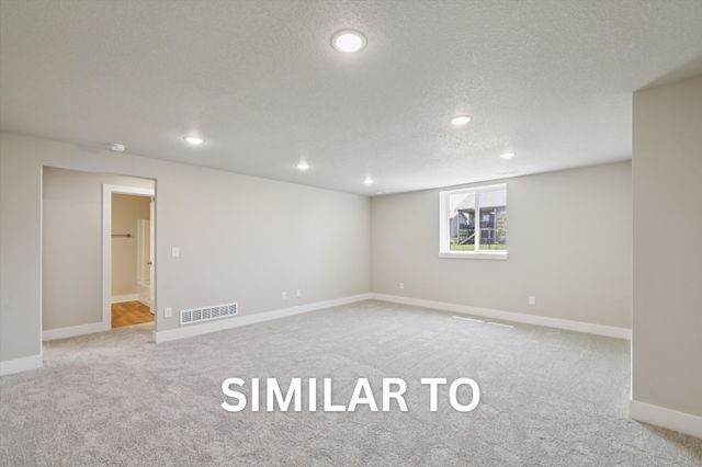 230 Aspen Lane, Gilbert, IA 50105