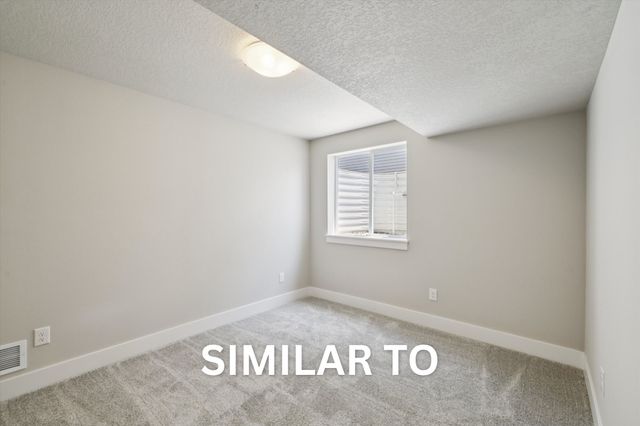230 Aspen Lane, Gilbert, IA 50105