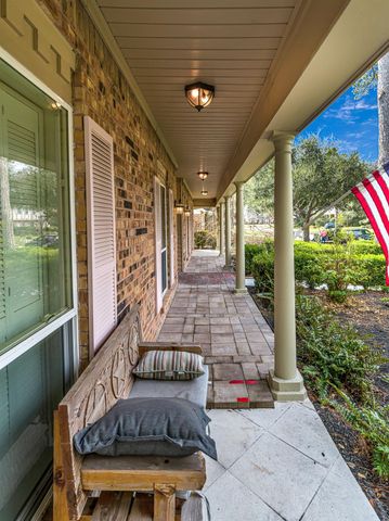 818 Olney Oak Drive, Houston, TX 77079