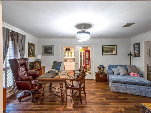 818 Olney Oak Drive, Houston, TX 77079