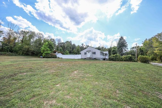 50 Dutton Road, Pelham, NH 03076
