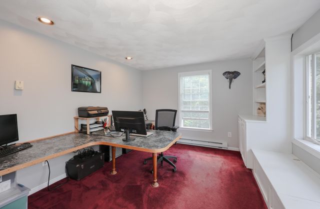 50 Dutton Road, Pelham, NH 03076