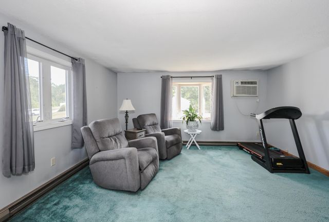 50 Dutton Road, Pelham, NH 03076