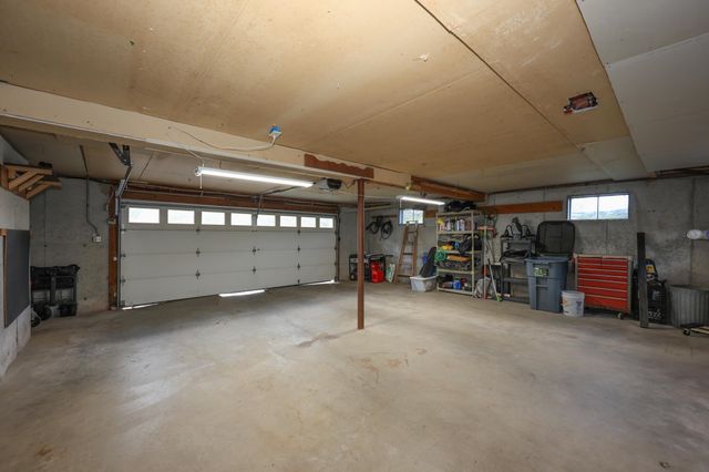 50 Dutton Road, Pelham, NH 03076