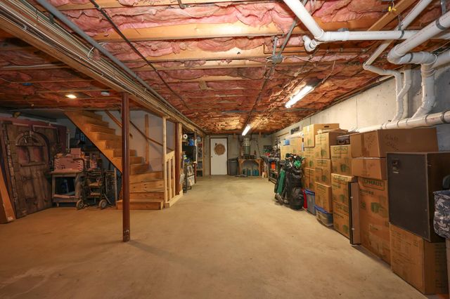 50 Dutton Road, Pelham, NH 03076